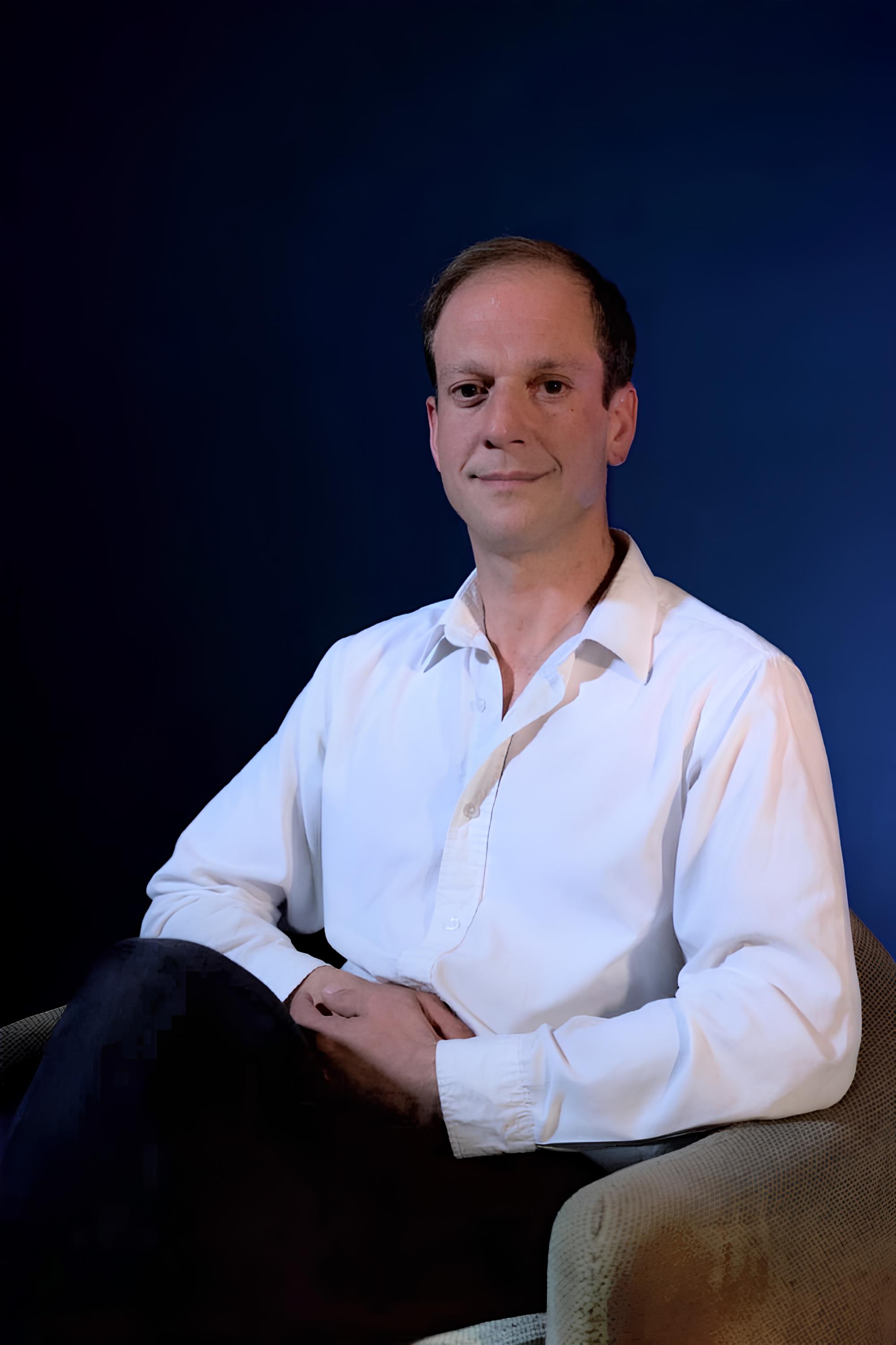 Fotografia profissional do Dr. [Seu Nome].